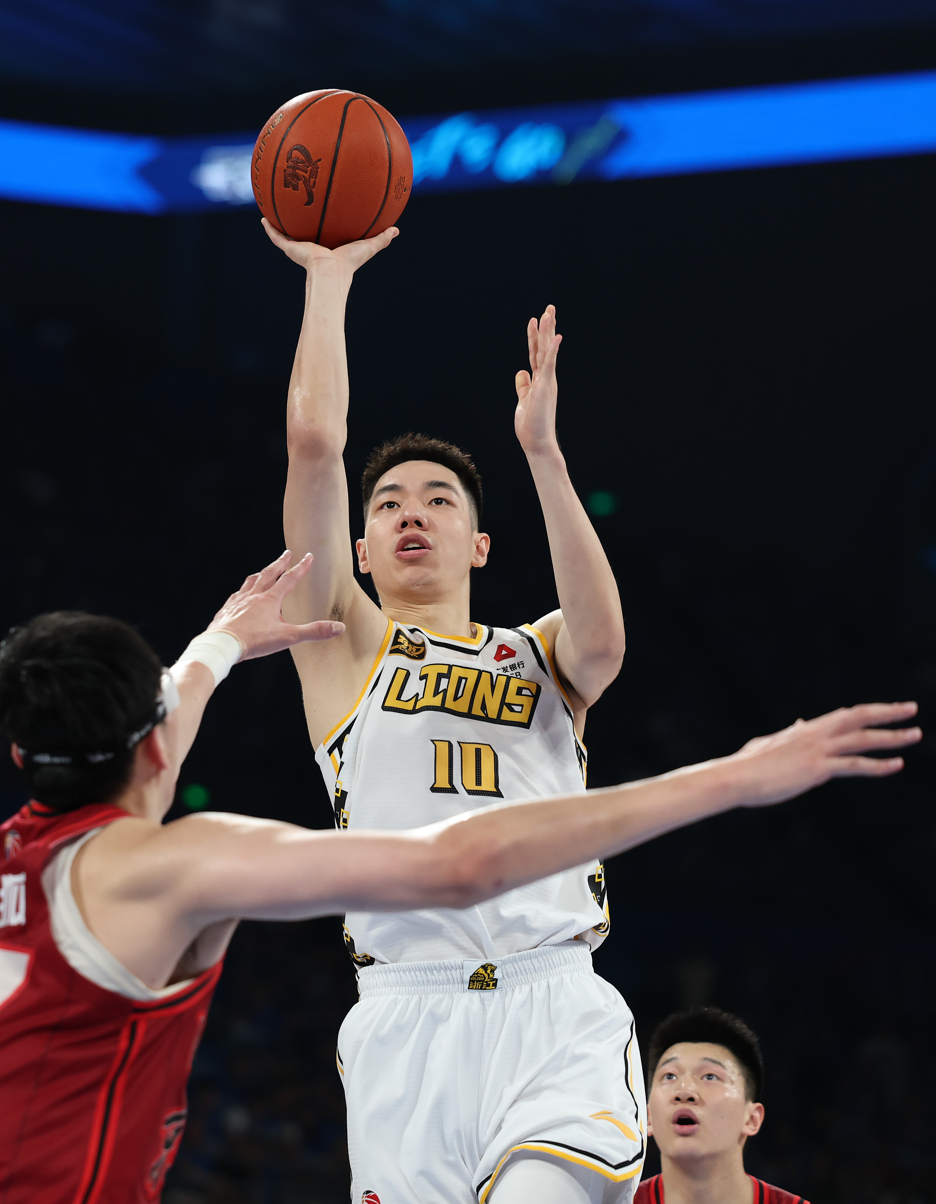 爱游戏娱乐包含广厦男篮围绕全明星赛手感冰凉库里爆冷击败德国队,连对手都承认:广厦男篮国际比赛日手感冰凉的词条